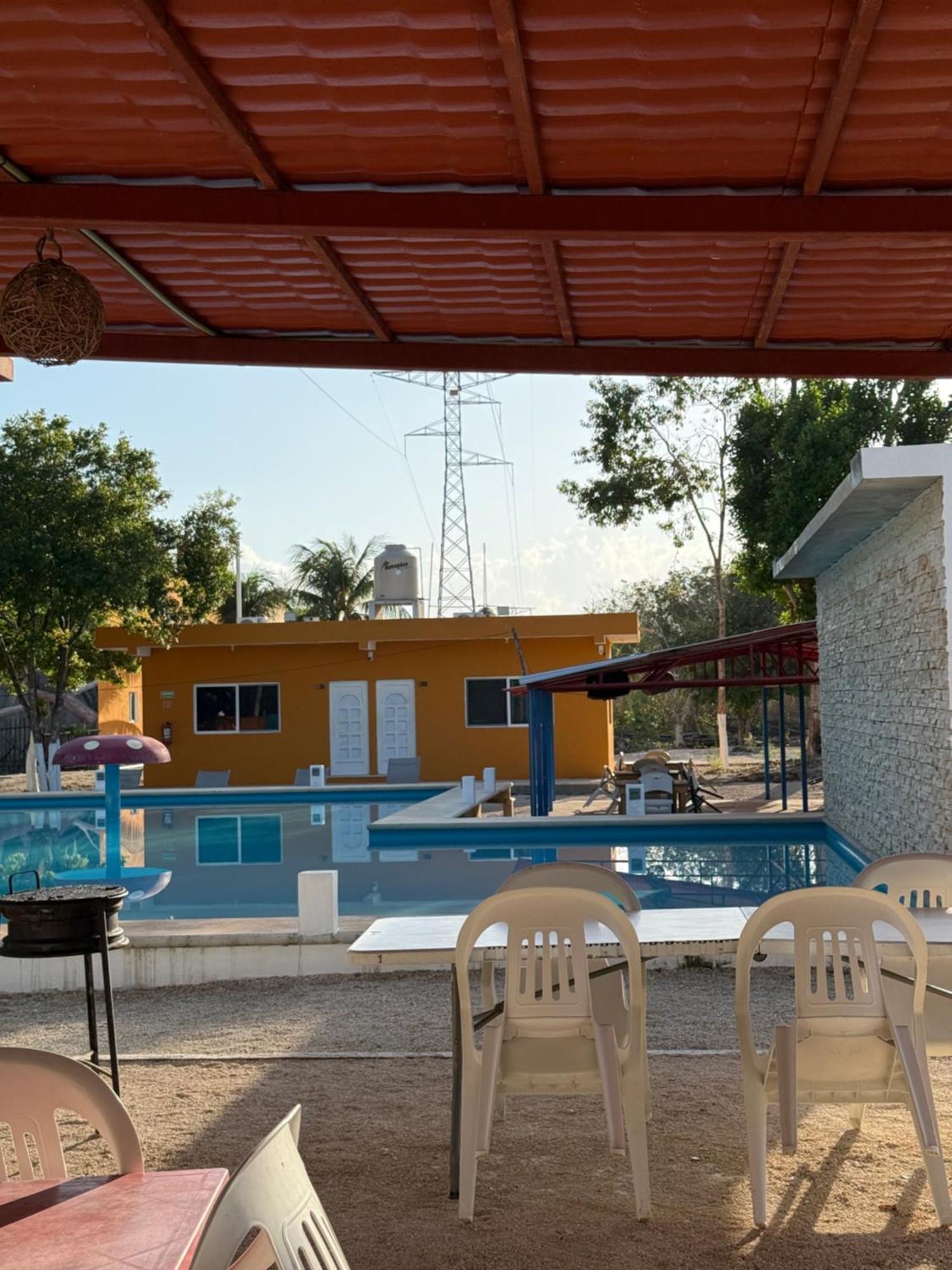 Ranch Las Chulas Hotel And Restaurant Puerto Morelos Exterior foto